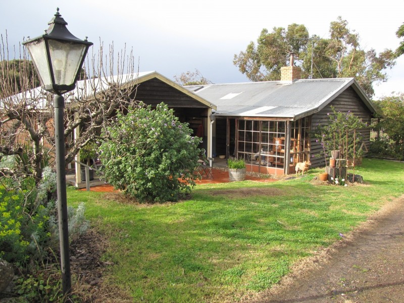 245 Dans Road, Connewarre VIC 3227