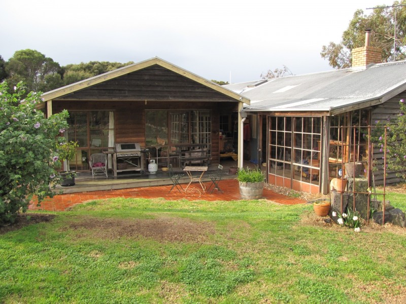 245 Dans Road, Connewarre VIC 3227