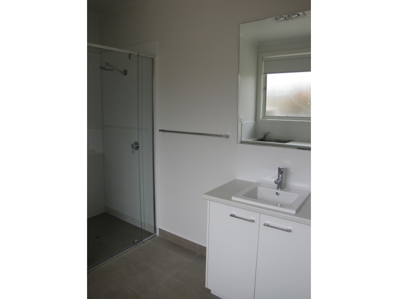 2/10 Wilkinson Court, Ocean Grove VIC 3226