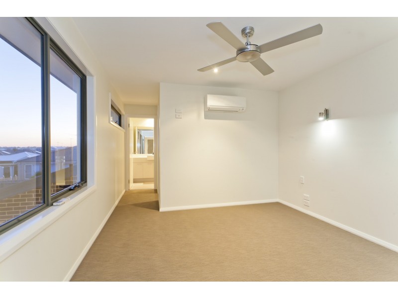 1/9 Curzon Drive, Ocean Grove VIC 3226