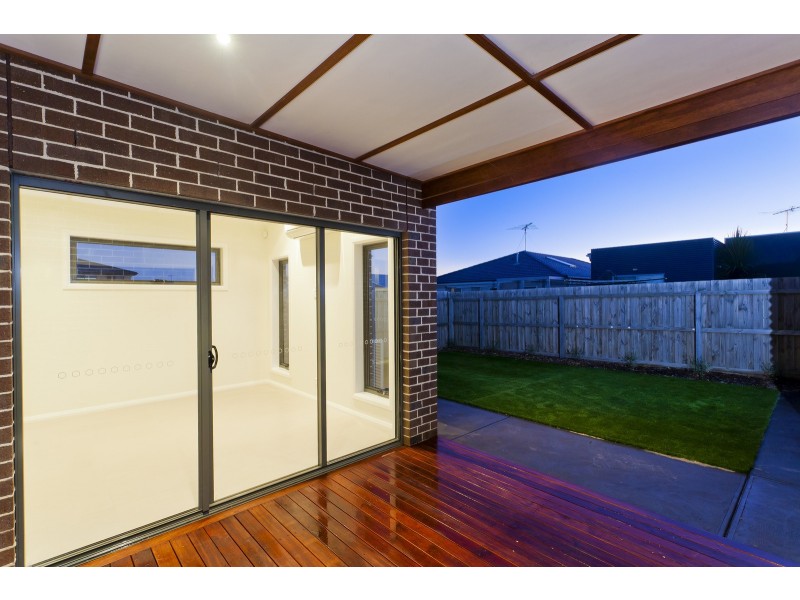 1/9 Curzon Drive, Ocean Grove VIC 3226