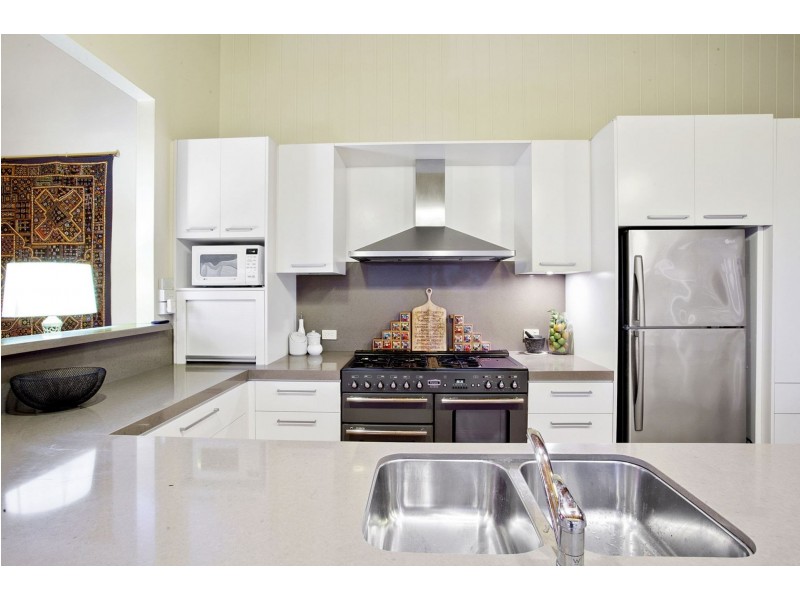 521-529 Queenscliff Road, St Leonards VIC 3223