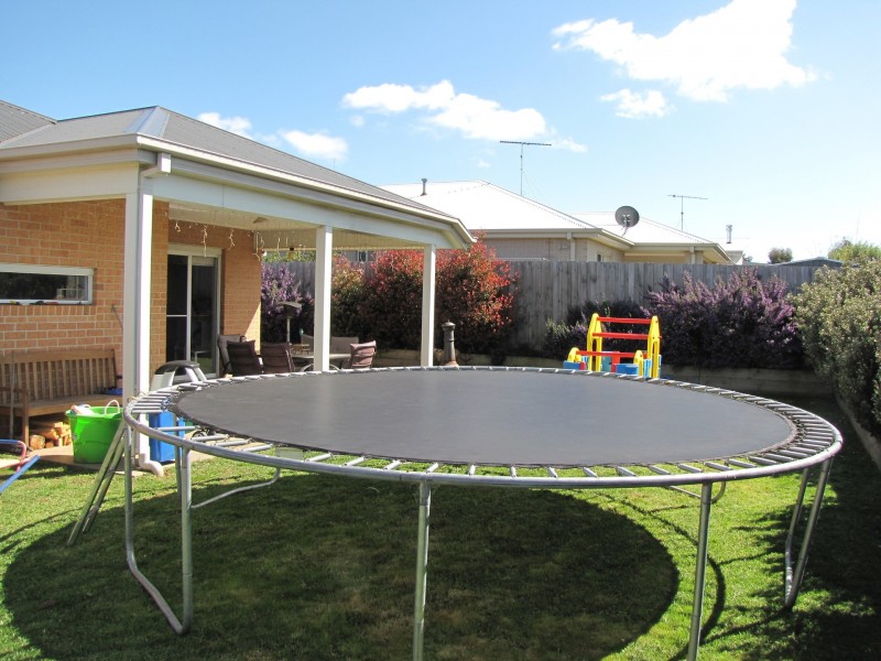 16 Merlan Street, Ocean Grove VIC 3226