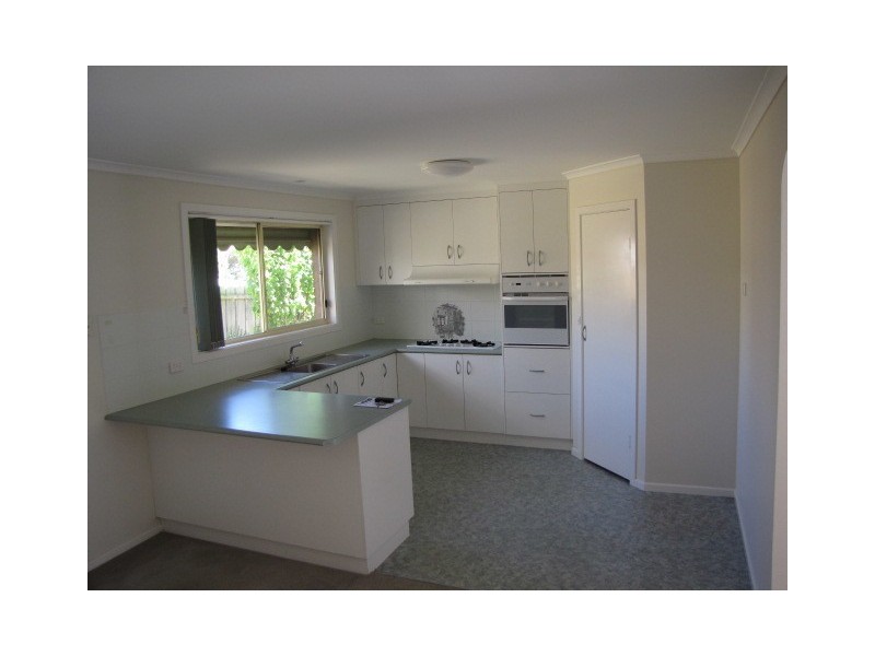 70 Presidents Avenue, Ocean Grove VIC 3226