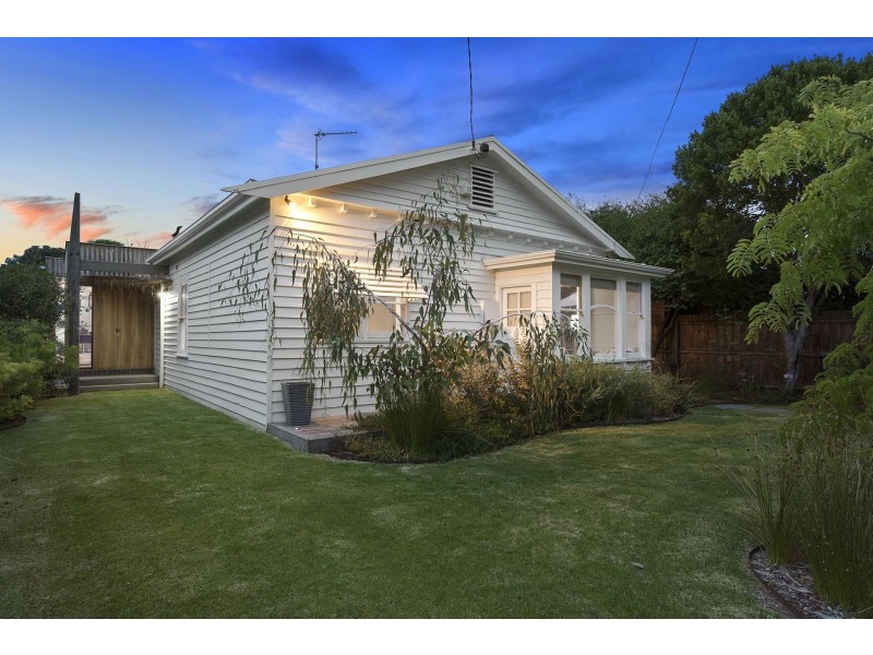 1 Noble Street, Barwon Heads VIC 3227