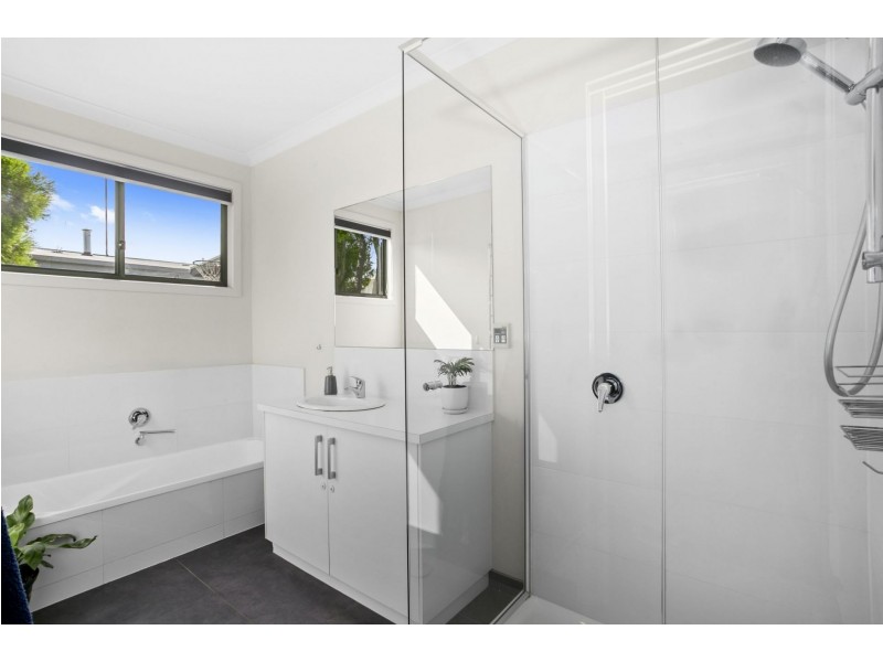 51 Golf Links Road, Barwon Heads VIC 3227