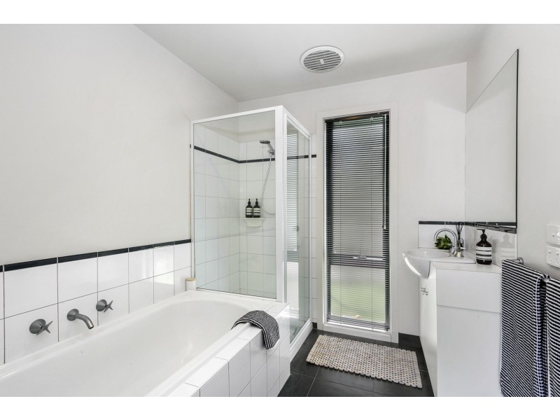 15 Alderbrook Drive, Ocean Grove VIC 3226