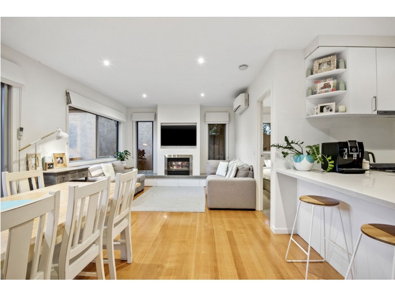 2/42 Golf Links Road, Barwon Heads VIC 3227