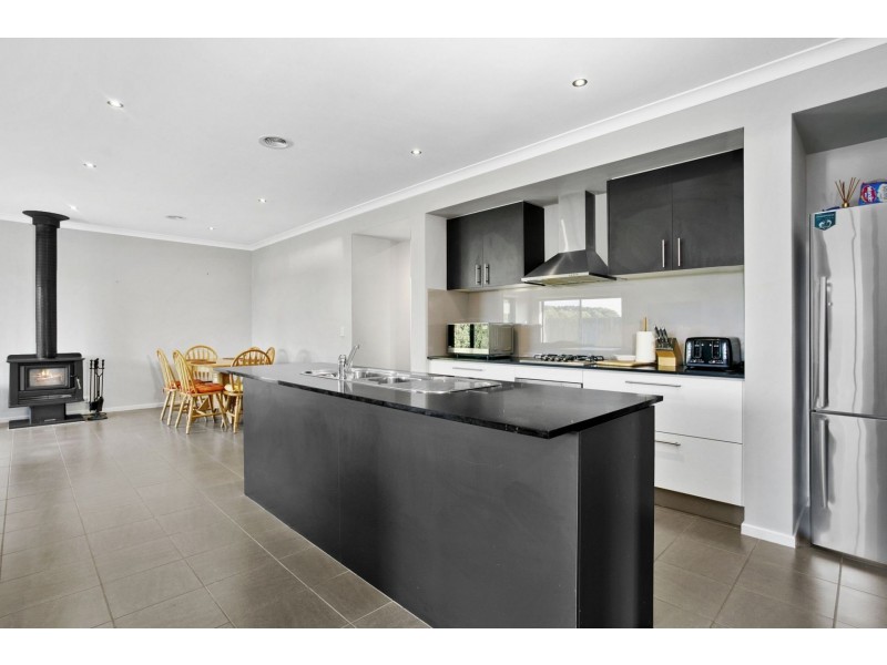 78 Oakdean Boulevard, Ocean Grove VIC 3226