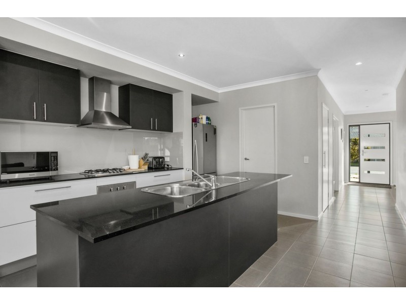 78 Oakdean Boulevard, Ocean Grove VIC 3226