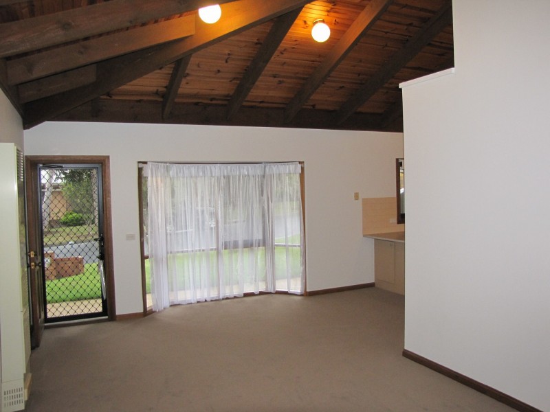 2 Abalone Court, Ocean Grove VIC 3226