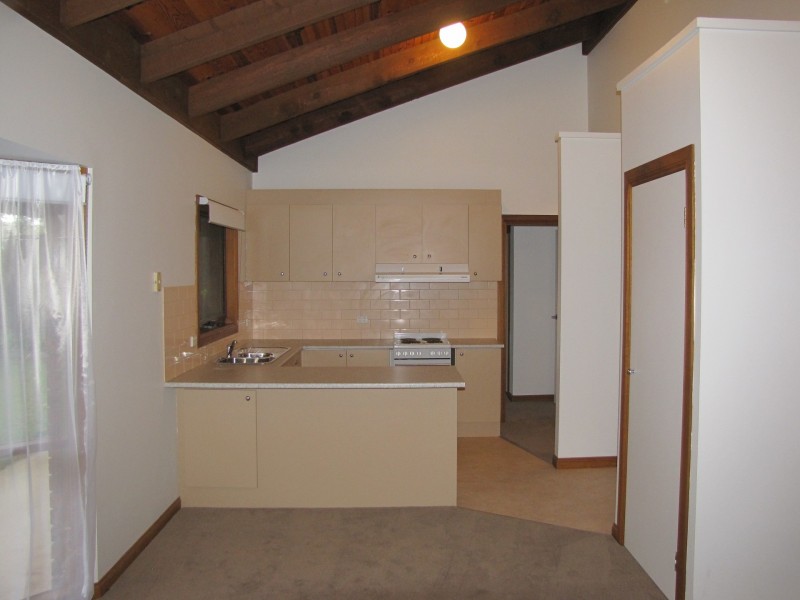 2 Abalone Court, Ocean Grove VIC 3226