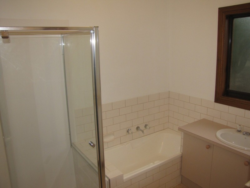 2 Abalone Court, Ocean Grove VIC 3226