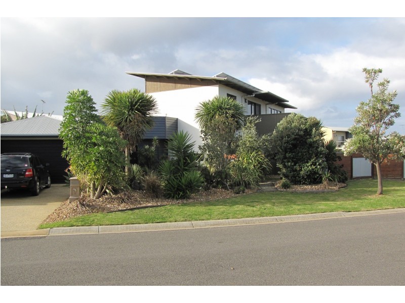 11-13 Bungara Court, Ocean Grove VIC 3226