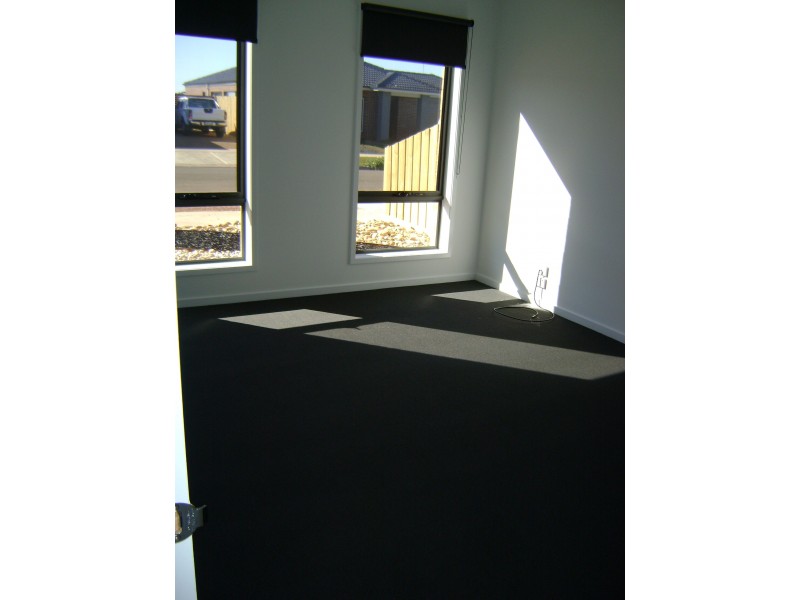 24 Curzon Drive, Ocean Grove VIC 3226