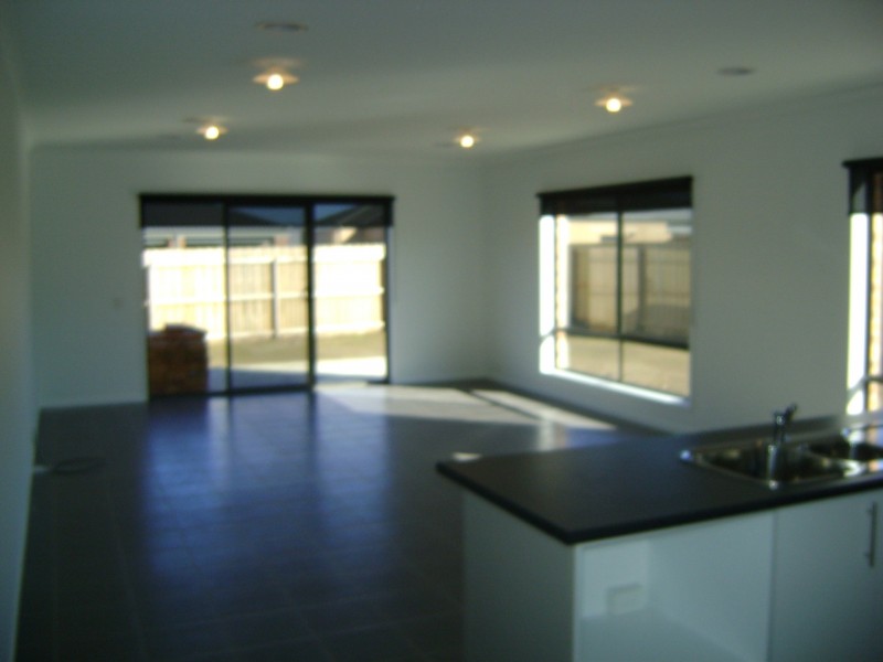 24 Curzon Drive, Ocean Grove VIC 3226