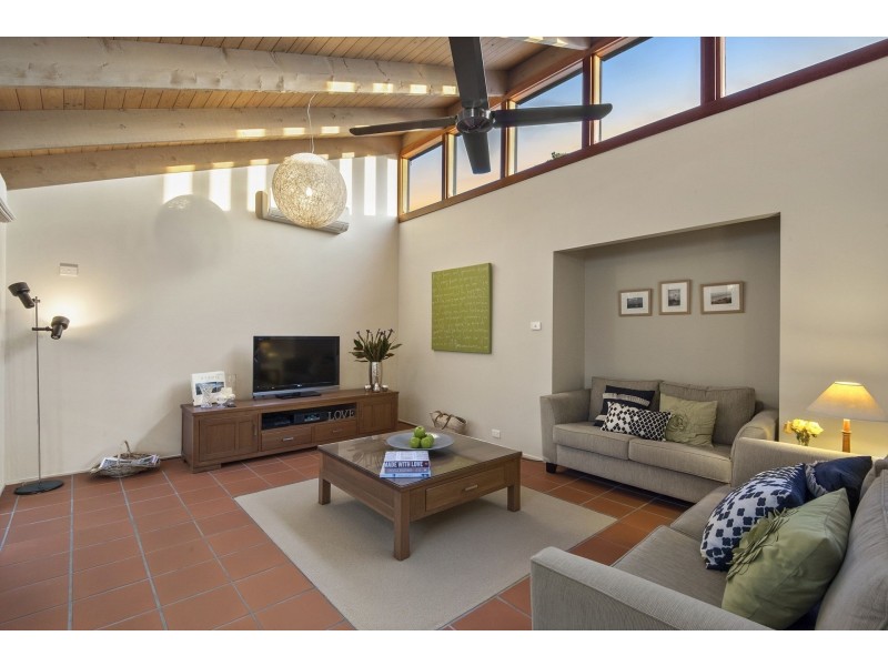 18 Trident Court, Ocean Grove VIC 3226