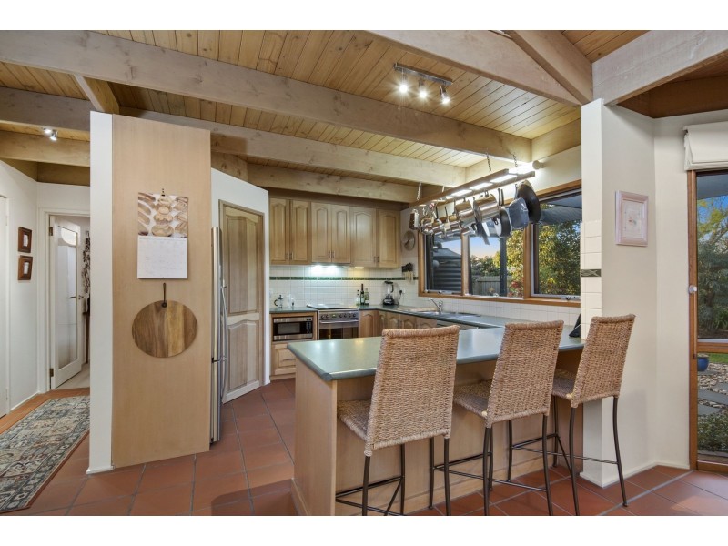 18 Trident Court, Ocean Grove VIC 3226