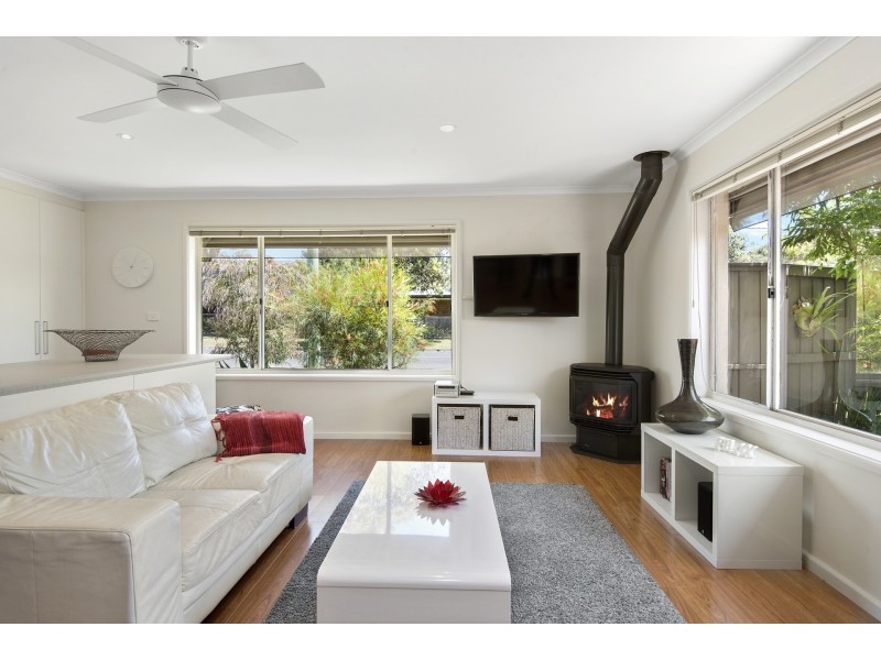 24 Von Nida Cres, Barwon Heads VIC 3227
