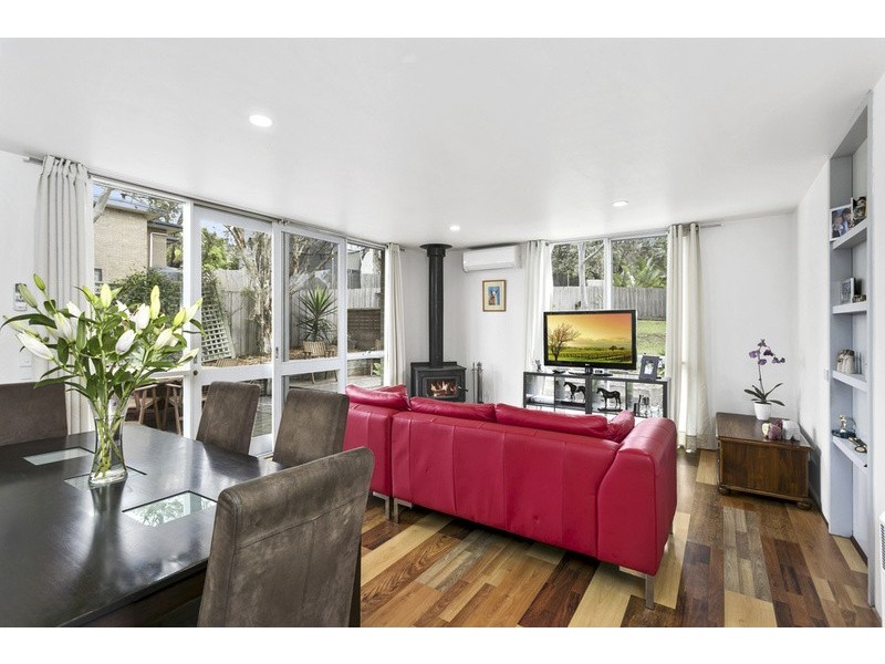 136 Wallington Rd, Ocean Grove VIC 3226