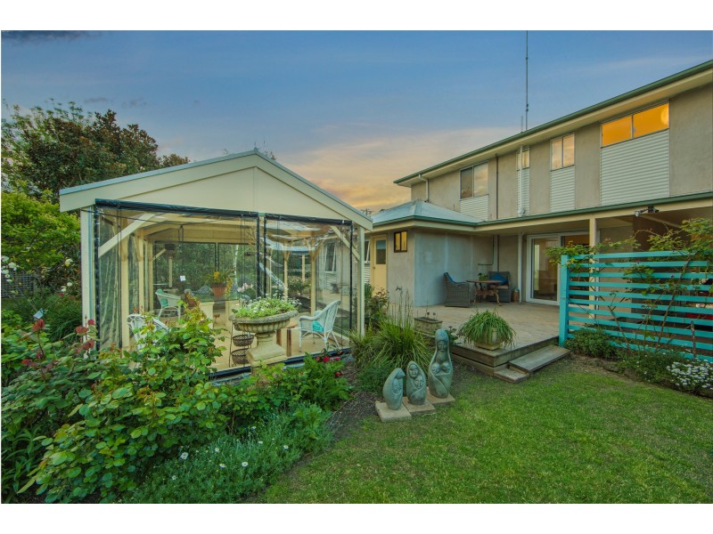 32 Lake Avenue, Ocean Grove VIC 3226