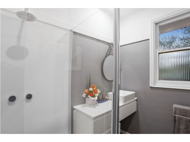 667-669 Lake Road, Connewarre VIC 3227