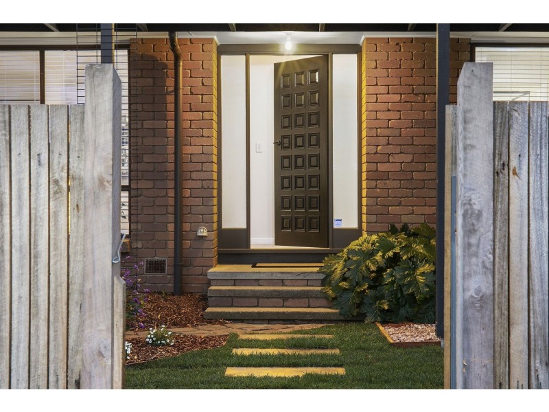 15B Heath Close, Ocean Grove VIC 3226