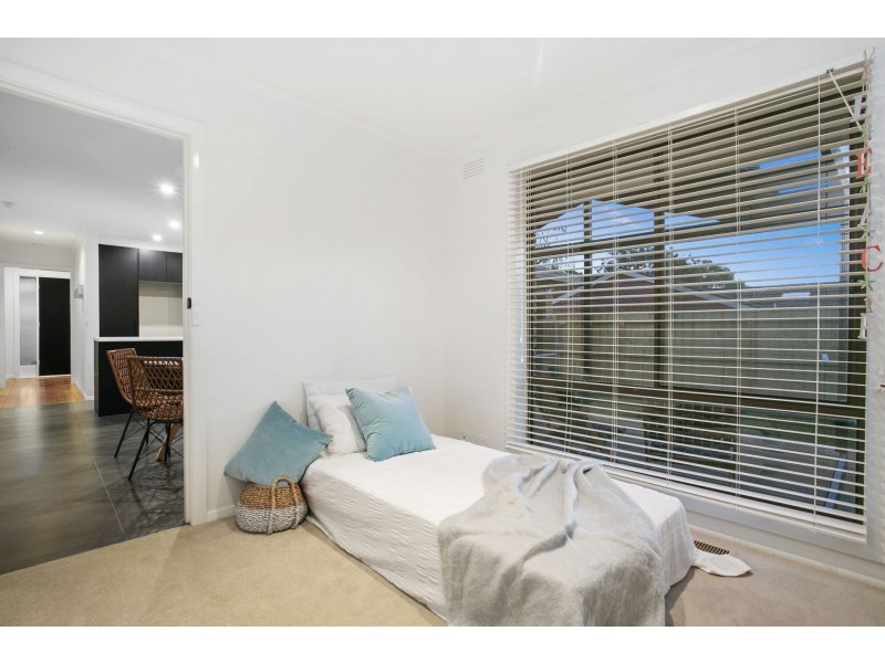 15B Heath Close, Ocean Grove VIC 3226