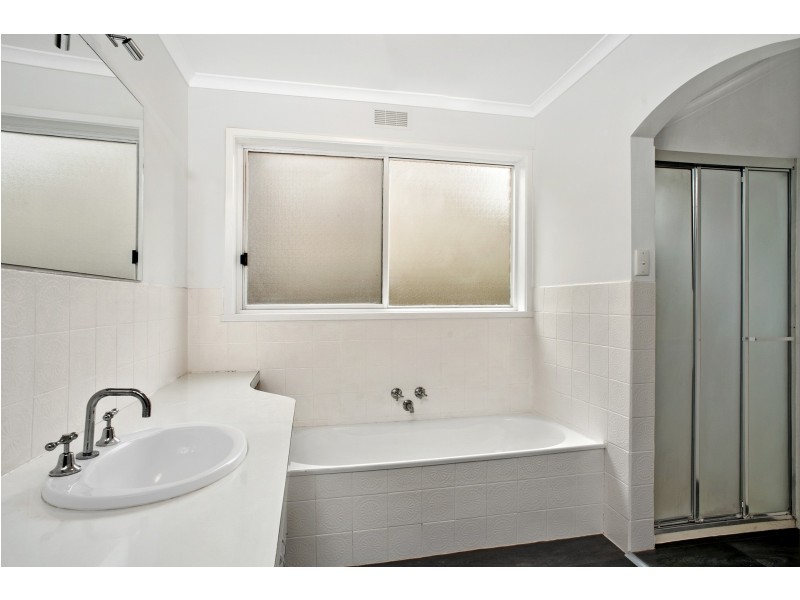 15 Edgewater Drive, Clifton Springs VIC 3222