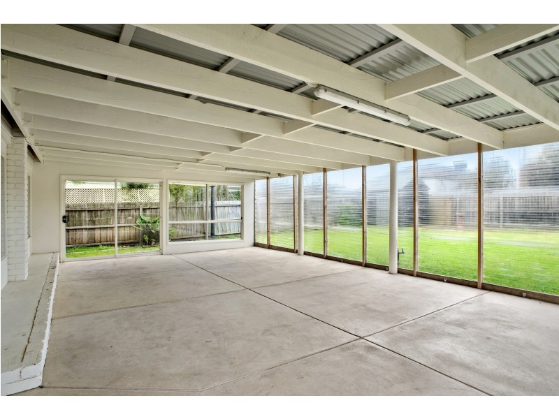 15 Edgewater Drive, Clifton Springs VIC 3222