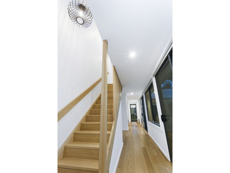 32b Wattlebird Crescent, Barwon Heads VIC 3227