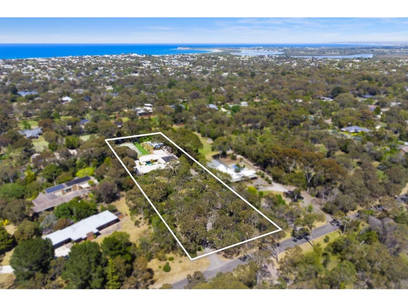 32 Woodlands Drive, Ocean Grove VIC 3226