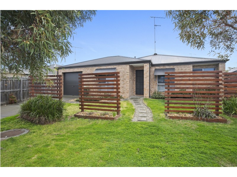 1/21 Kylemore Court, Leopold VIC 3224
