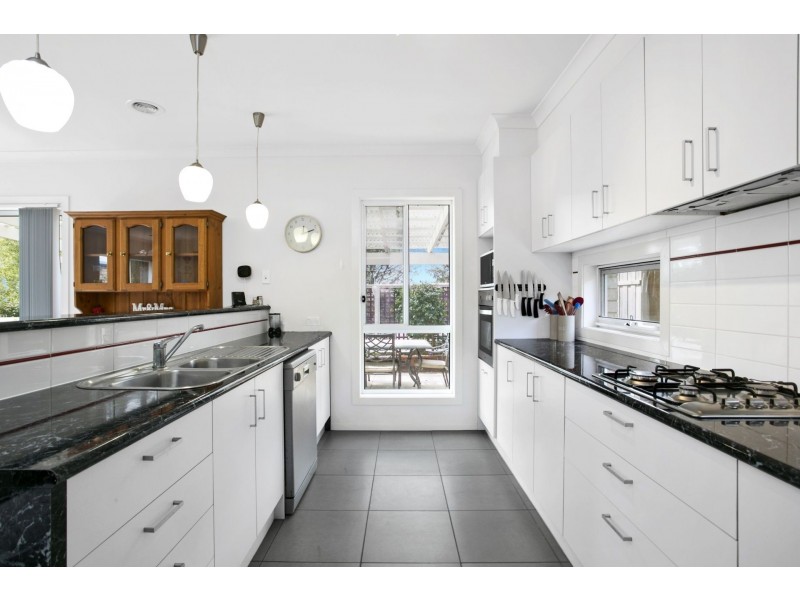 34 Leonard Drive, Clifton Springs VIC 3222