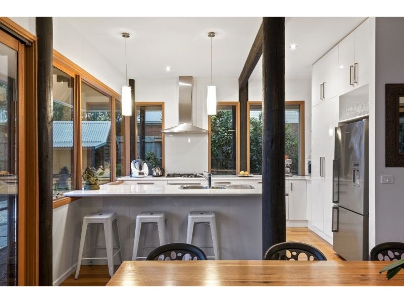 9 Lelean Street, Ocean Grove VIC 3226