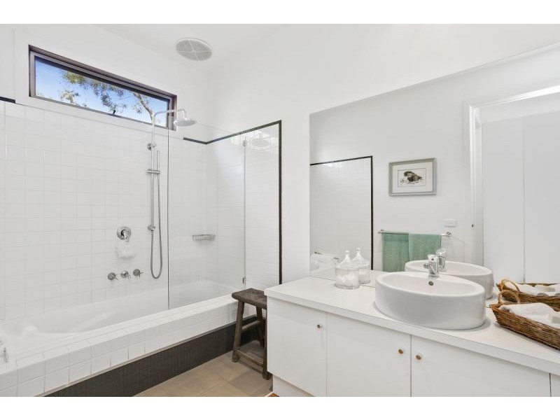 14 Chaudenay Mews, Ocean Grove VIC 3226