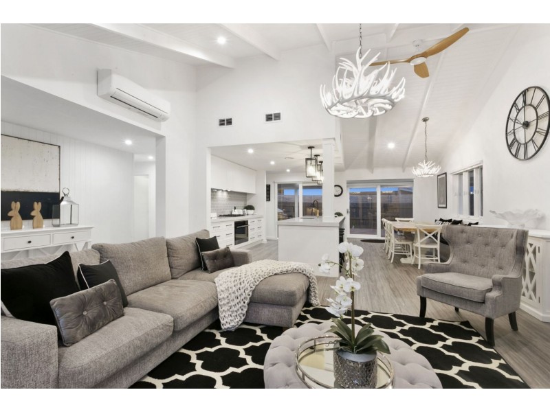 21 Knox Drive, Barwon Heads VIC 3227