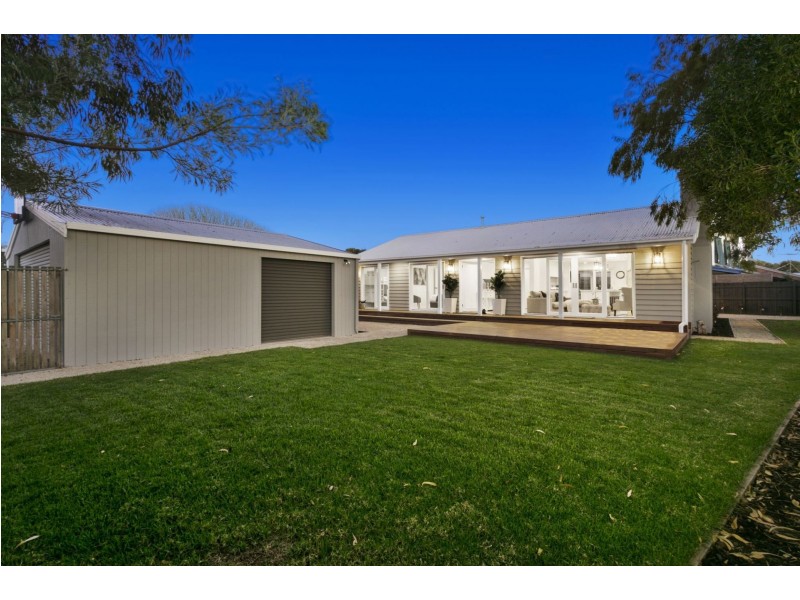 21 Knox Drive, Barwon Heads VIC 3227