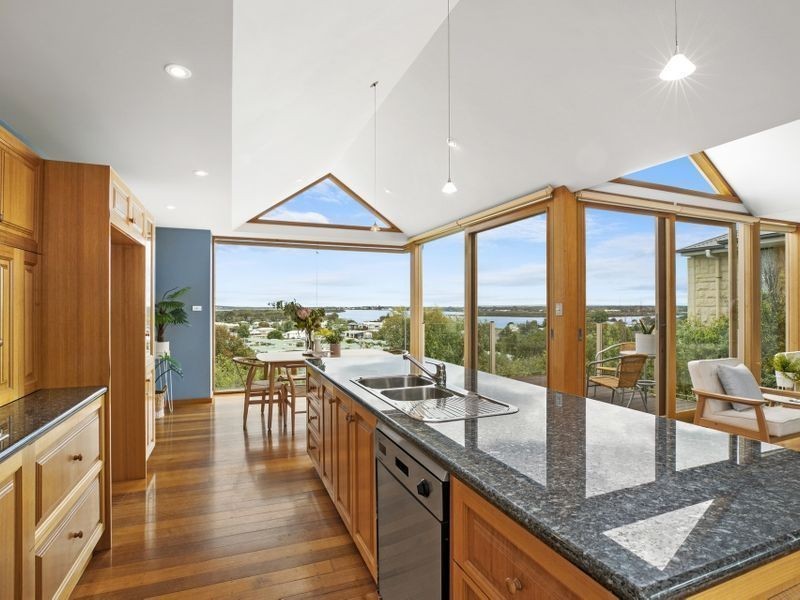 1/26 The Avenue, Ocean Grove VIC 3226