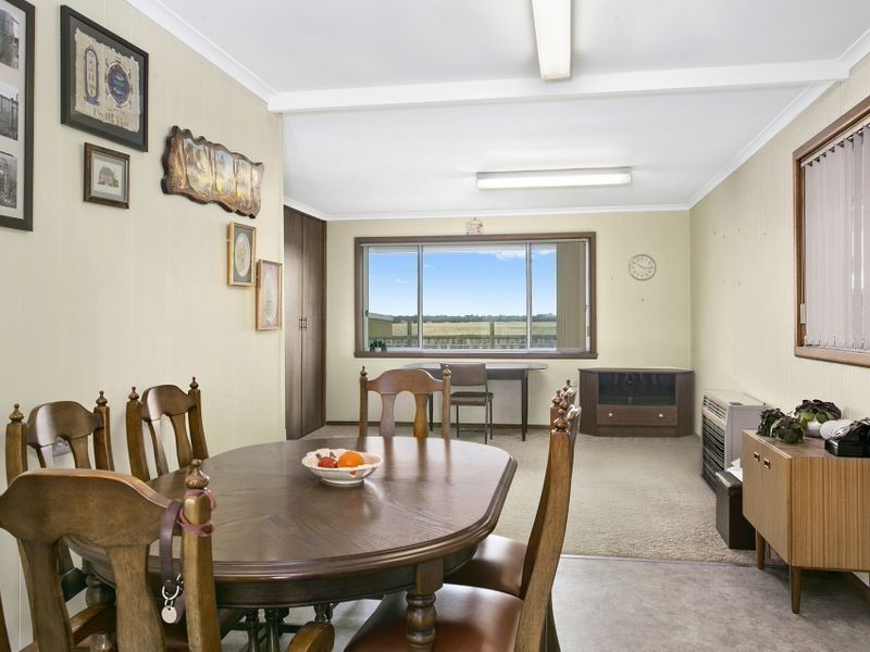 402 Lake Road, Connewarre VIC 3227