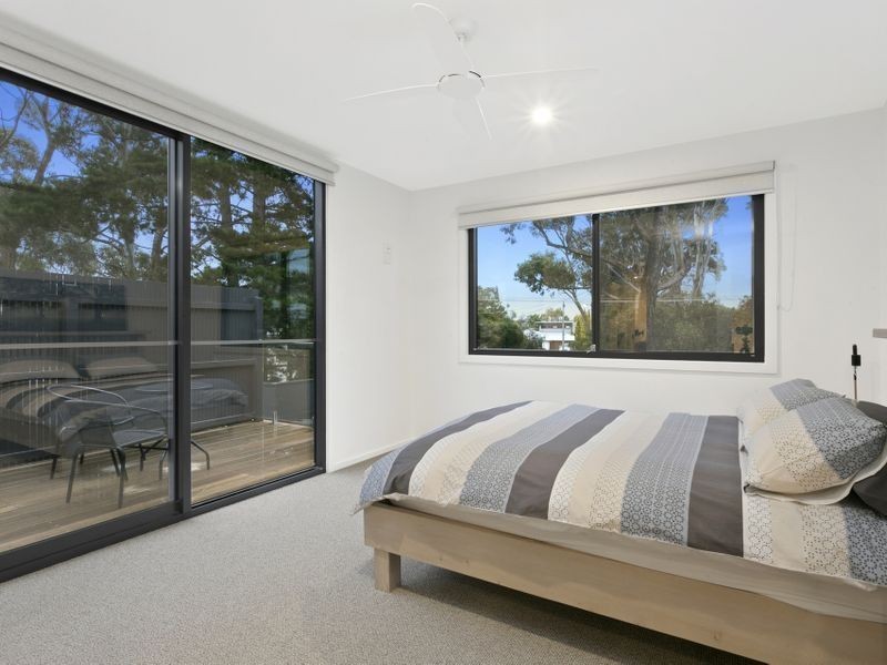 32b Wattlebird Crescent, Barwon Heads VIC 3227