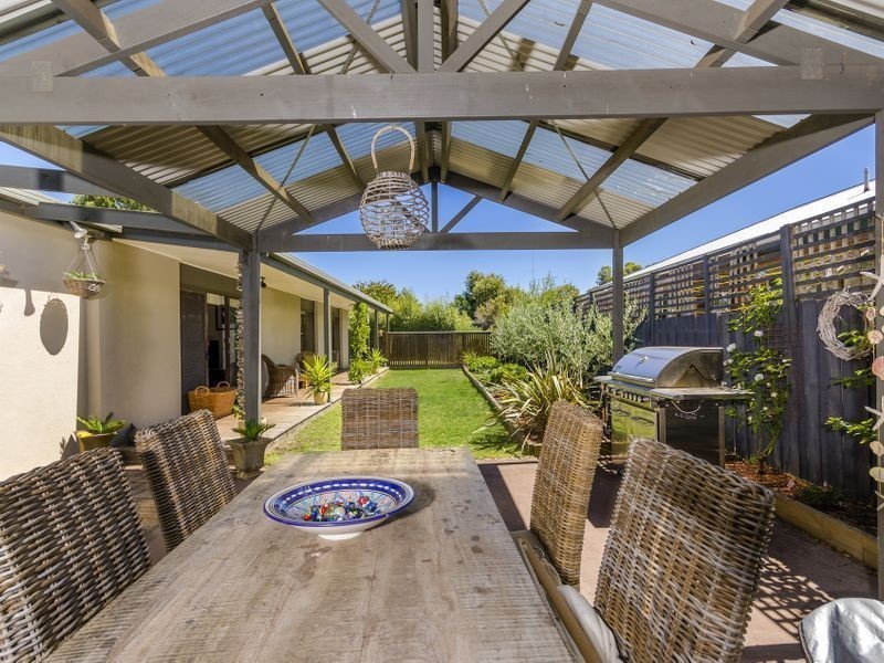 2 Baytown Close, Barwon Heads VIC 3227