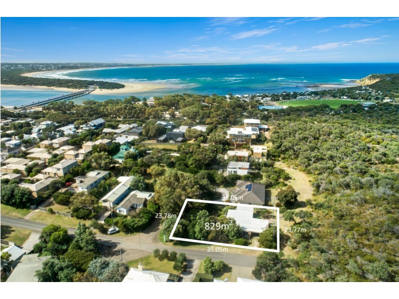 2 Hitchcock Avenue, Barwon Heads VIC 3227