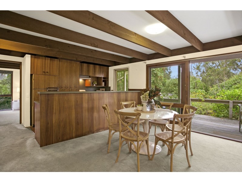 2 Hitchcock Avenue, Barwon Heads VIC 3227