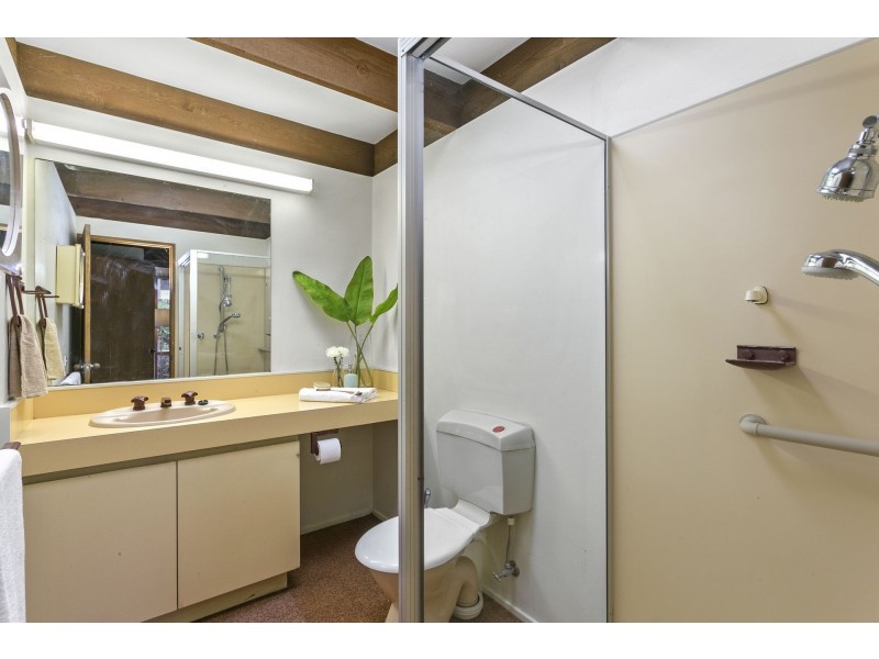 2 Hitchcock Avenue, Barwon Heads VIC 3227