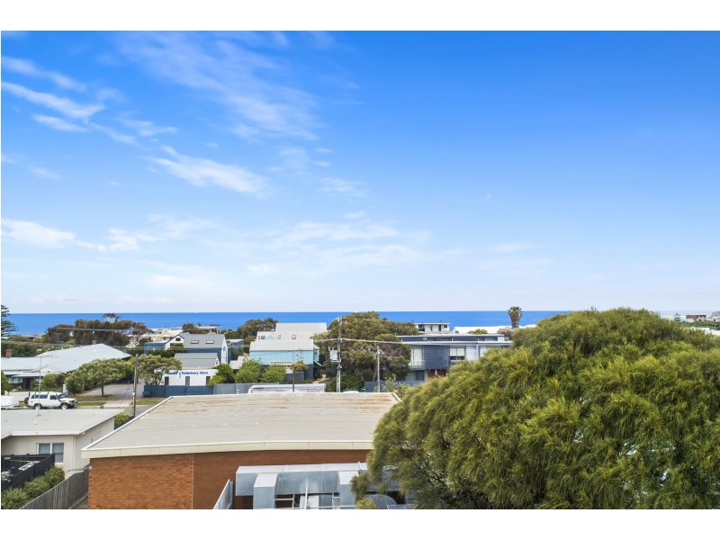 1/100 The Parade, Ocean Grove VIC 3226
