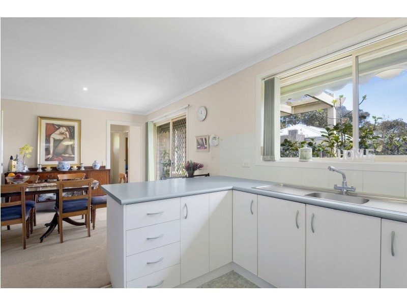 70 Presidents Avenue, Ocean Grove VIC 3226