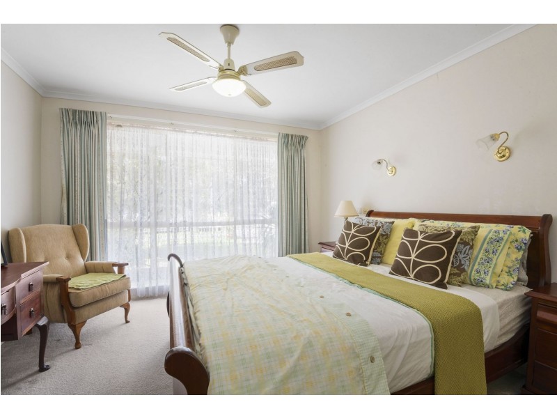 70 Presidents Avenue, Ocean Grove VIC 3226