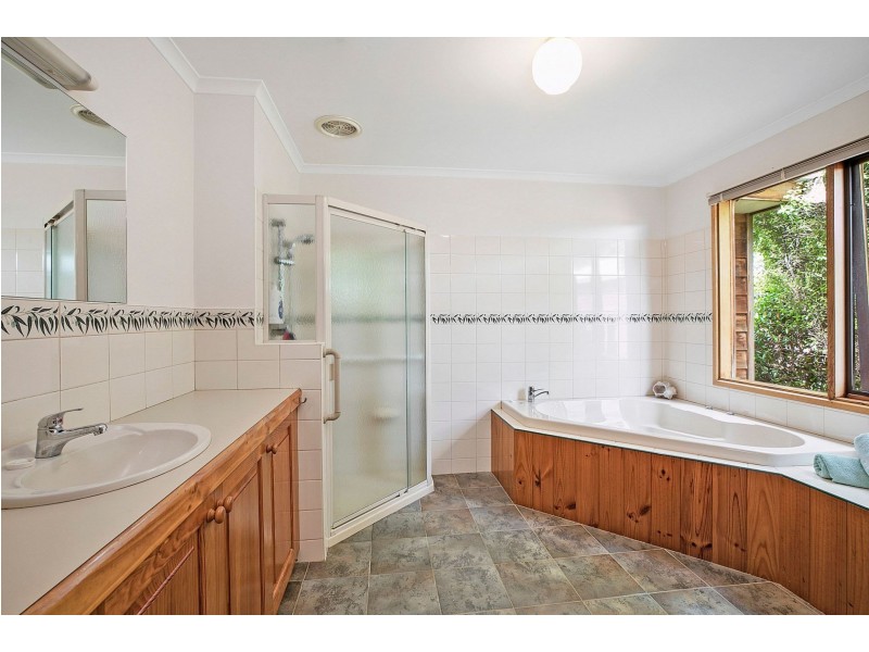 31 Kalinga Road, Ocean Grove VIC 3226