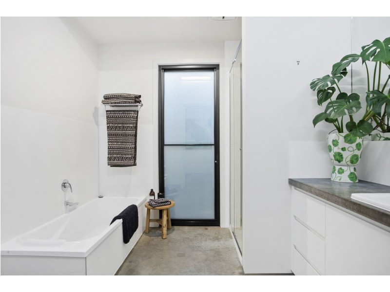 6a Hogan Drive, Barwon Heads VIC 3227